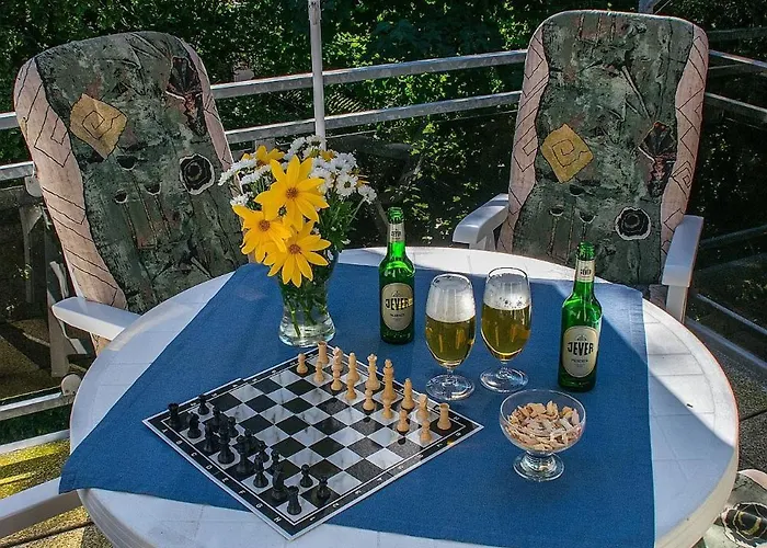 Caro アパート カロリーネンジール